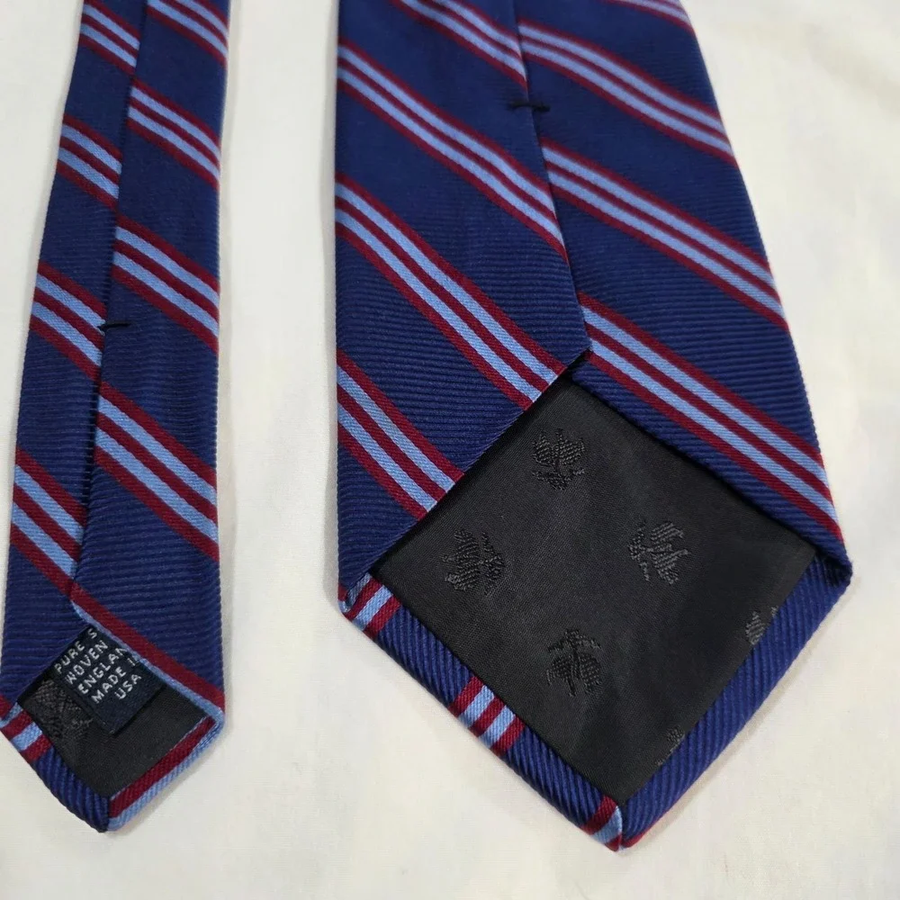 Brooks Brothers Silk REPP Stripe Necktie Blue Red Lined Pattern Woven in England